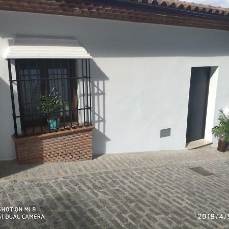 Apartamentos Cantareria, Rosa Mosqueta Setenil De Las Bodegas Extérieur photo